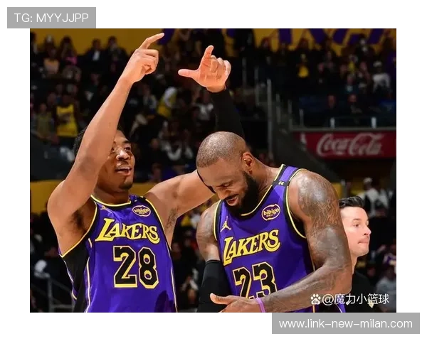 湖人准备为新秀增加球权，詹姆斯或主动让位