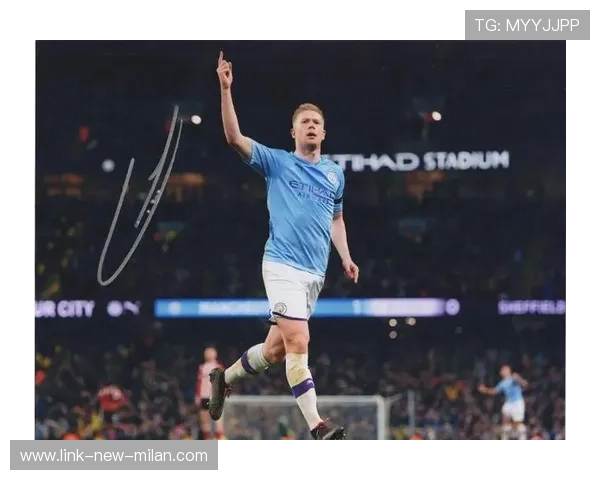 德布劳内推射贴地球极为刁钻——足球场上的魔术师